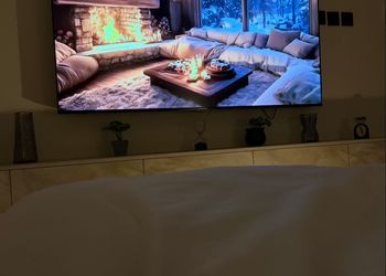 استديو هادئ بسرير ماستر 