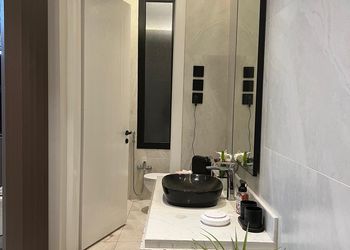 استديو هادئ بسرير ماستر 
