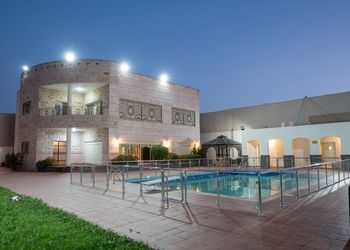 استراحة بملعب كرة قدم