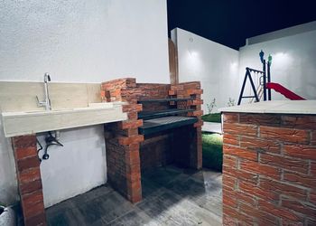 شاليه بألعاب أطفال
