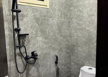 استديو بسرير ماستر وجلسة جانبية