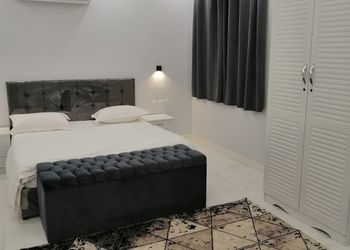 استوديو بسرير ماستر