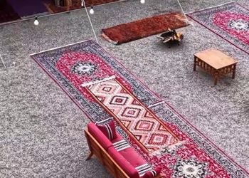 مزرعة ببيت شعر وجلسات خارجية
