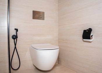 شقة بغرفة معيشة وغرفة نوم 