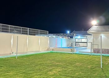 استراحة بمجلس وألعاب أطفال 