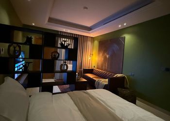 استديو هادئ بسرير ماستر 
