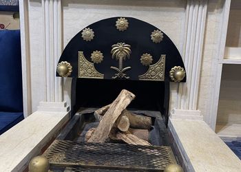 شالية بجلسة خارجية والعاب اطفال