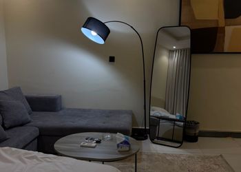 استديو هادئ بسرير ماستر 