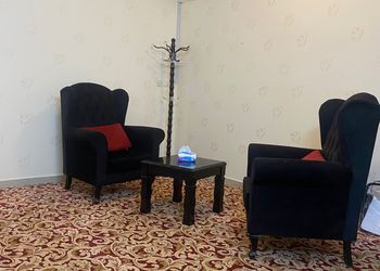 شقة بغرفتين نوم وأثاث مريح