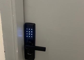 استديو بدخول ذاتي وسرير مريح 