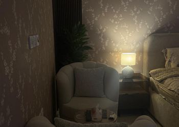 استديو هادئ بسرير ماستر 