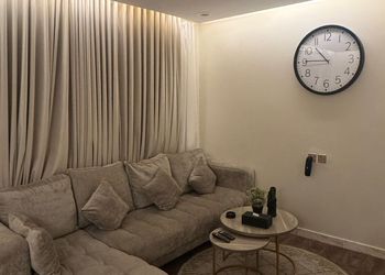استديو هادئ بسرير ماستر 