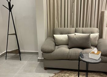 استديو بدخول ذاتي