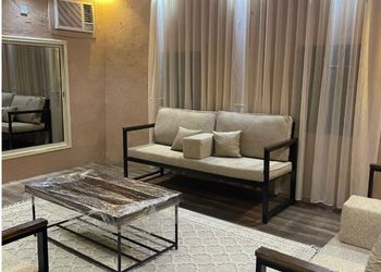 مزرعة بجلسة مطلة على مدرجات زرع