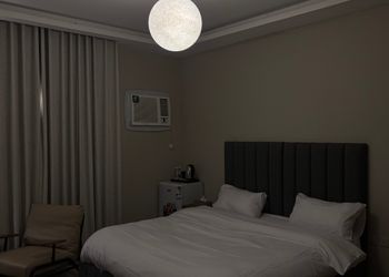 استديو بسرير ماستر ودخول ذاتي