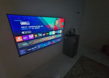 استديو بسرير ماستر وجلسة جانبية