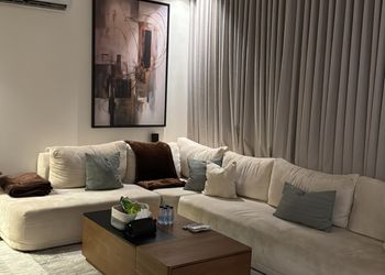 استديو أنيق بغرفتين واثاث هادئ