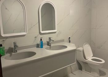 شاليه بألعاب مائيه ومسبح خارجي