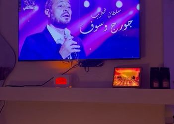 استديو هادئ بدخول ذاتي 