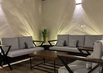 شالية بجلسة خارجية واجواء عائلية ومميزة