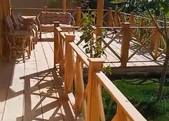 شاليه بأجواء ريفية وألعاب مائية