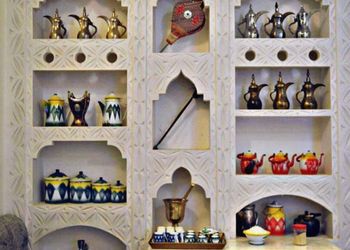 شالية بمجالس ومسبح العاب مائية 