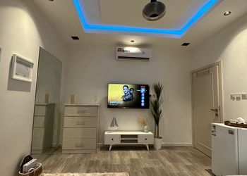 استديو بسرير ماستر ودخول ذاتي