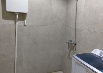شاليه بصالة جلوس وجلسة خارجية