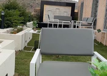 استراحة بمجلس وجلسة خارجية 