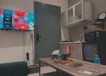 شقة بصالة و غرفة نوم 