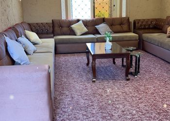 استراحة بمجلس وجلسة خارجية 