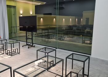 شالية بإطلالة على الجبل 
