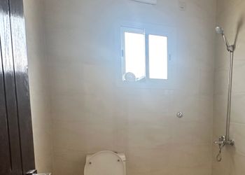 استراحة بجلسة خارجية ومسبح خارجي