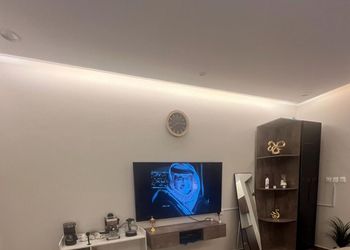 استديو بتصميم مودرن ودخول ذاتي