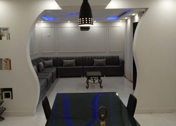 شالية بمجالس ومسبح العاب مائية 