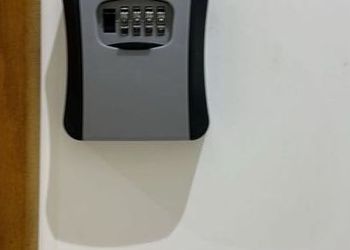 شقة بصالة هادئة وغرفة نوم 