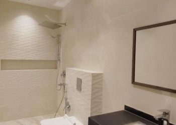 استديو باثاث مريح وبسيط 