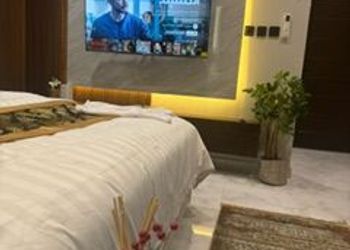 استديو هادئ بدخول ذاتي 