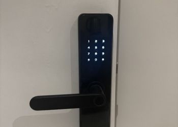 استوديو بسرير ماستر