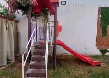 شاليه بمسبح خارجي 