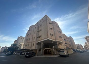شقة بغرفتين نوم وصالة 