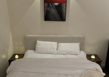 استديو بتصميم أنيق ودخول ذاتي