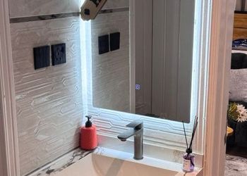استديو باثاث مريح وبسيط 