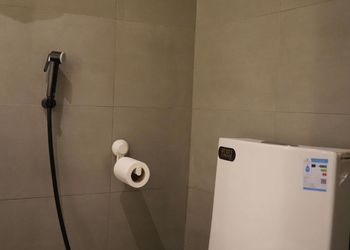 شقة بجلسة خارجية ودخول ذاتي