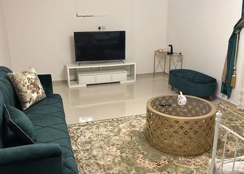 استديو بسرير ماستر
