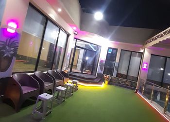 شالية بجلسة خارجية واجواء ممتعة 