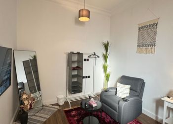 استديو بدخول ذاتي وسرير مريح 