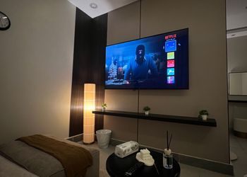 استديو بتصميم أنيق ودخول ذاتي