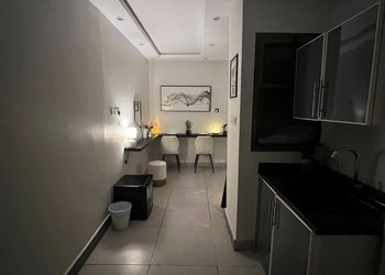 استديو بتصميم أنيق ودخول ذاتي