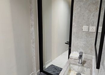 استوديو بدخول ذاتي 